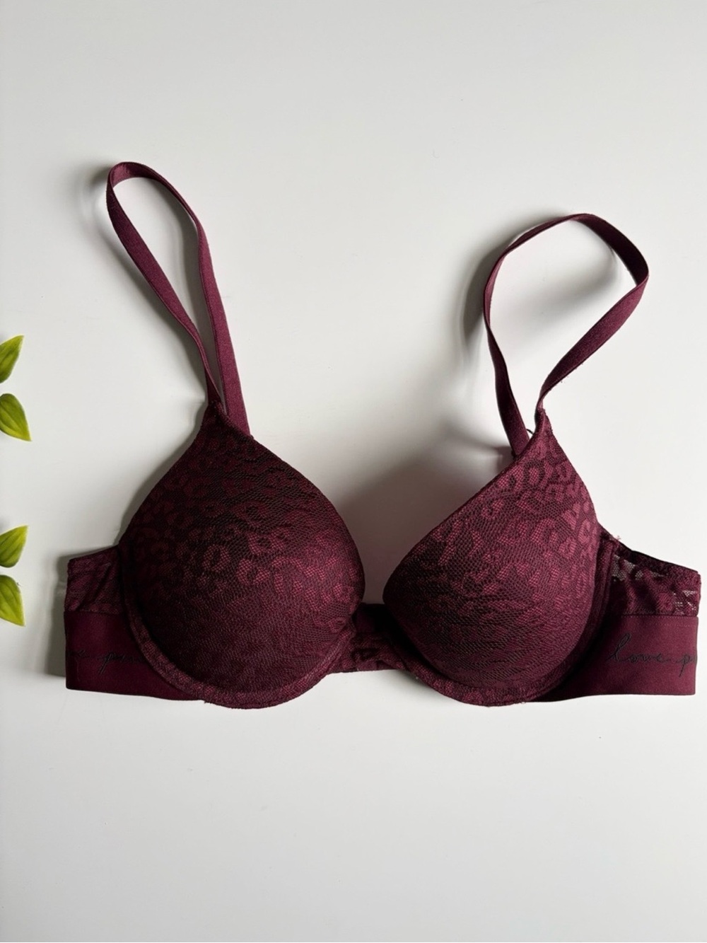 PINK victoria’s secret wear everywhere burgundy push up bra
